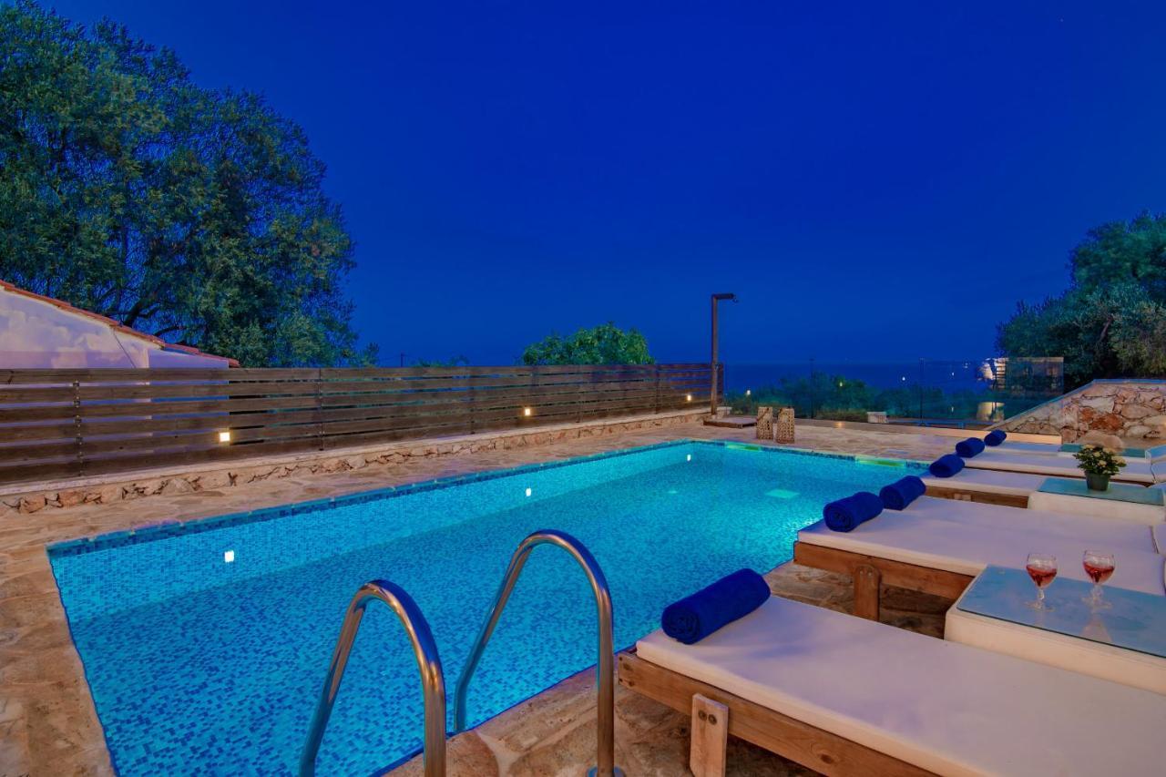 Villa Daniela - Private Pool And Serene Location, By Zantewize Koríthion Exterior foto